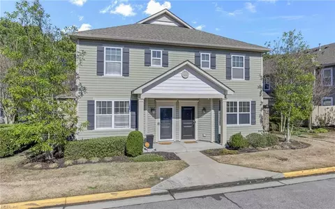 4080 Clarendon Way, Virginia Beach, VA 23456