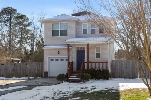 102 Grove Heights Ave, Williamsburg, VA 23185
