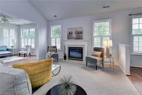 4665 Westhampton, Williamsburg, VA 23188 photo 2