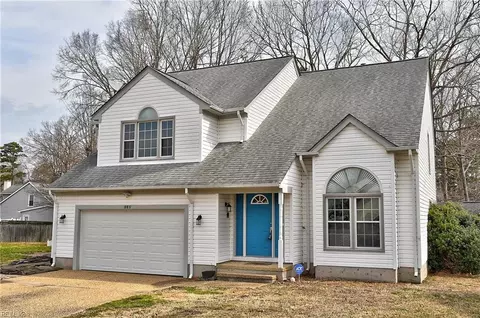 885 Yorkshire Ln, Newport News, VA 23608