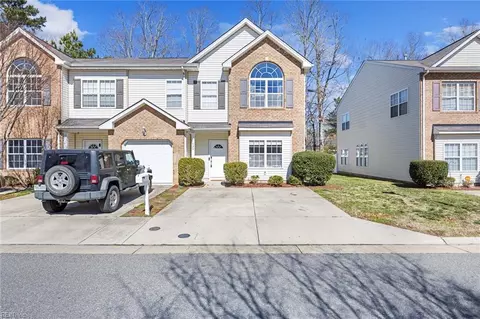 529 Settlement Ln, Newport News, VA 23608