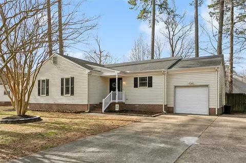 75 Church Rd, Newport News, VA 23606