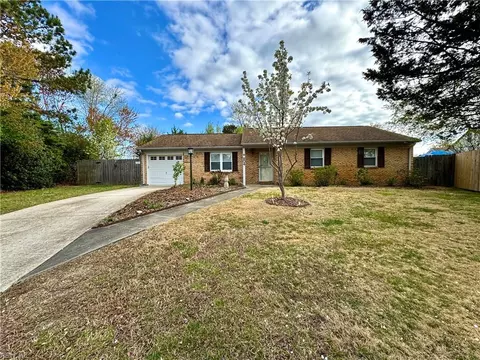 804 Kimbleton Ct, Virginia Beach, VA 23453