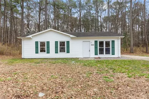 5652 Nathaniel St, Suffolk, VA 23435