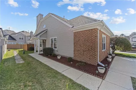 1930 Abbotsbury Ct, Virginia Beach, VA 23453