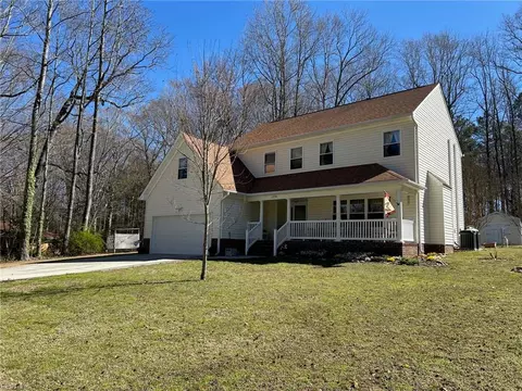 12296 Keaton Ave, Windsor, VA 23487 photo 4