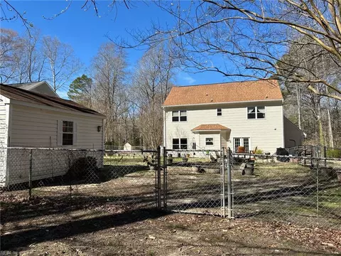 12296 Keaton Ave, Windsor, VA 23487 photo 5