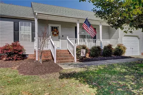 2168 Shipyard Rd, Chesapeake, VA 23323