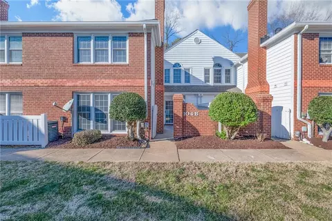 104 Sudbury Way #B, Yorktown, VA 23693