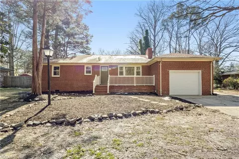 229 Cedar Rd, Chesapeake, VA 23322