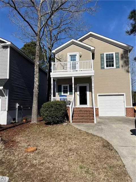 672 Luther St, Chesapeake, VA 23322