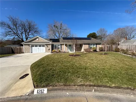 1212 Banister Ct, Virginia Beach, VA 23454