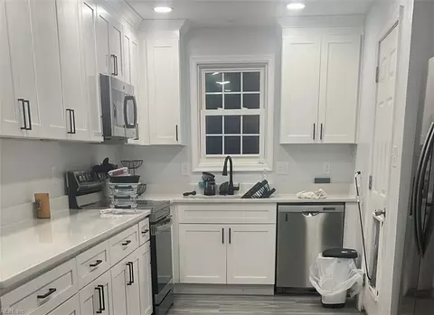 610 Worster Ave, Hampton, VA 23669 photo 3