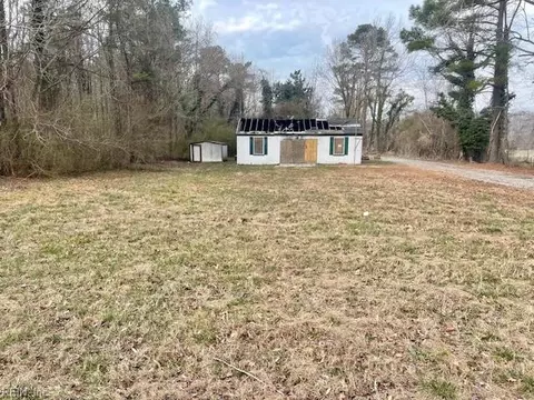 5528 George Wash Memorial Hwy, Gloucester, VA 23061