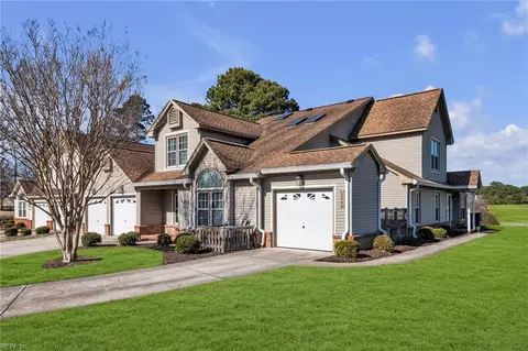 1306 Fairways Lookout #B, Chesapeake, VA 23320