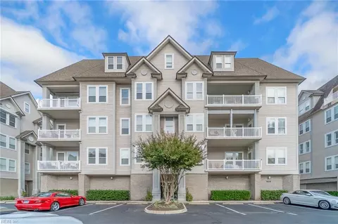 2312 Mariners Mark Way #403, Virginia Beach, VA 23451