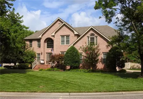 1209 Chateau Cir, Chesapeake, VA 23322