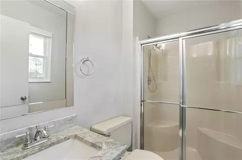 Bath - 1343 Coral Pl, Hampton, VA 23669 photo 2 of 2