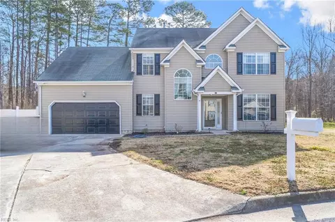 520 Pecan Ct, Suffolk, VA 23434