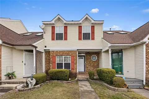 3204 Forest Green Dr, Virginia Beach, VA 23453