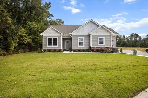 2601 Acadian Dr #A, Suffolk, VA 23434