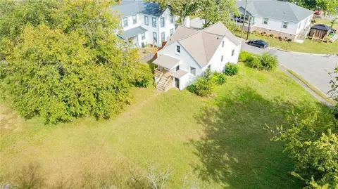 214 Williams St, Portsmouth, VA 23704