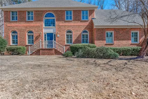 605 Ayrshire Ct, Chesapeake, VA 23322