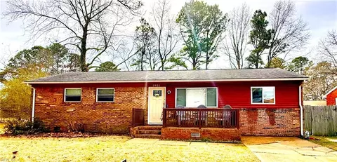 3921 Sextant St, Chesapeake, VA 23321