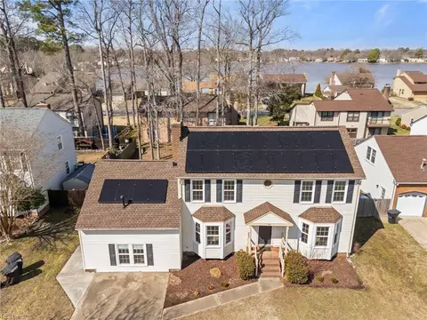 1801 Foxon Ct, Virginia Beach, VA 23464