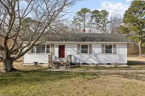26250 Shady Brook Trl, Courtland, VA 23837