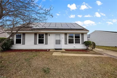 1672 Gallery Ave, Virginia Beach, VA 23454