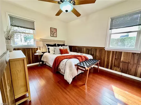 Bedroom - 30 Edgemont Dr, Hampton, VA 23666 photo 3 of 5