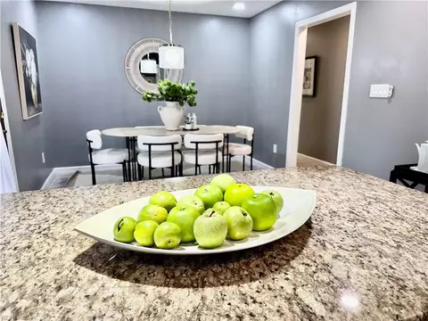 Dining - 30 Edgemont Dr, Hampton, VA 23666 photo 1 of 2