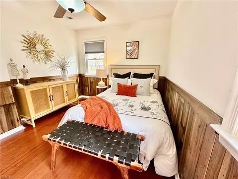 Bedroom - 30 Edgemont Dr, Hampton, VA 23666 photo 4 of 5