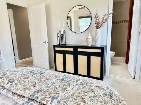 Bedroom - 30 Edgemont Dr, Hampton, VA 23666 photo 2 of 5