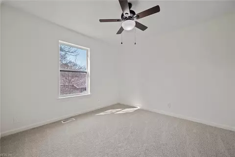 613 Delaware Ave, Hampton, VA 23661 photo 16