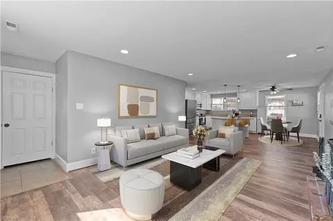 6272 Taylor Dr, Norfolk, VA 23502
