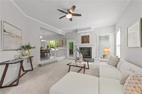 94 Barclay Cres, Smithfield, VA 23430