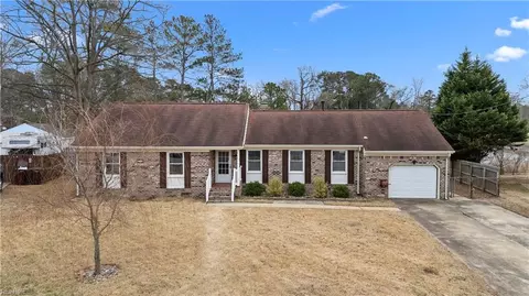 2125 Armada Dr, Chesapeake, VA 23321