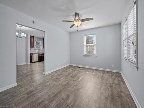 2716 Overbrook Ave, Norfolk, VA 23513 photo 4