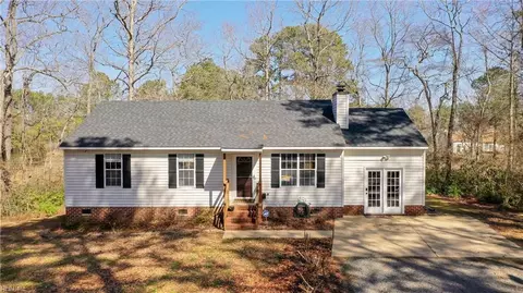 3937 Pierce Ln, Chesapeake, VA 23321