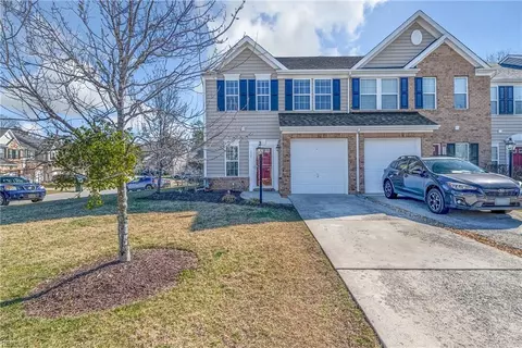 105 Alanna Ct, Yorktown, VA 23690