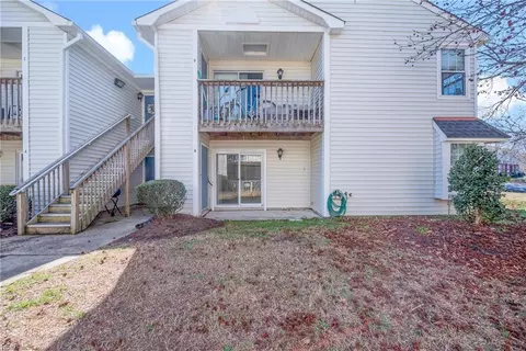 2204 Rock Cliff Rch Reach #B, Chesapeake, VA 23320