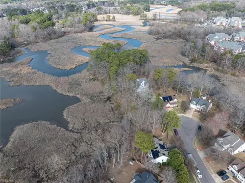 323 Vista Point Dr, Hampton, VA 23666