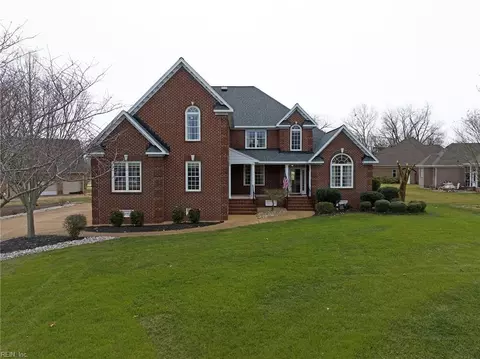 902 Cypress Creek Pw Pkwy, Smithfield, VA 23430