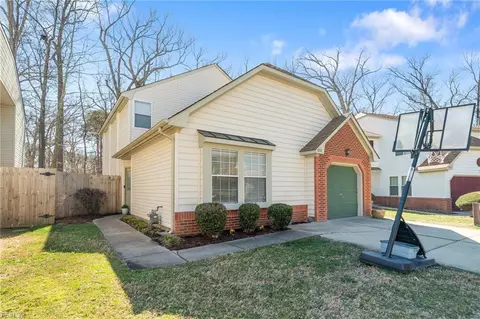832 Greystone Trce, Newport News, VA 23602