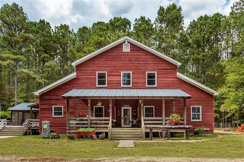 11089 White House Rd, Smithfield, VA 23430