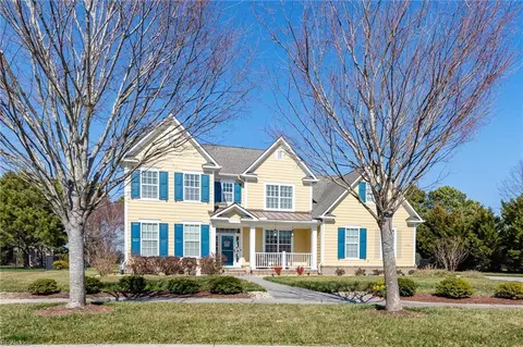 2028 Kittridge Dr, Virginia Beach, VA 23456