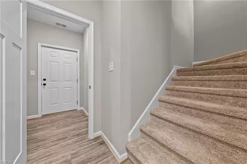 Entry Way - 808 Watermark Way, Hampton, VA 23666 photo 3 of 4