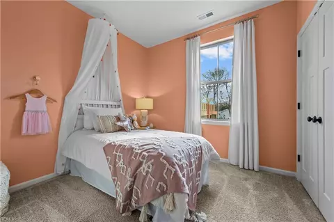 Bedroom - 808 Watermark Way, Hampton, VA 23666 photo 7 of 8